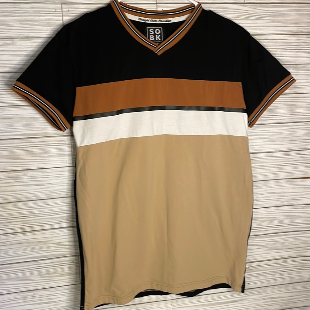 Straight Outta Brooklyn men’s short sleeve, V-neck size small